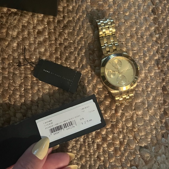 Marc by Marc Jacobs Gold Tone Peeker Watch - Picture 9 of 10